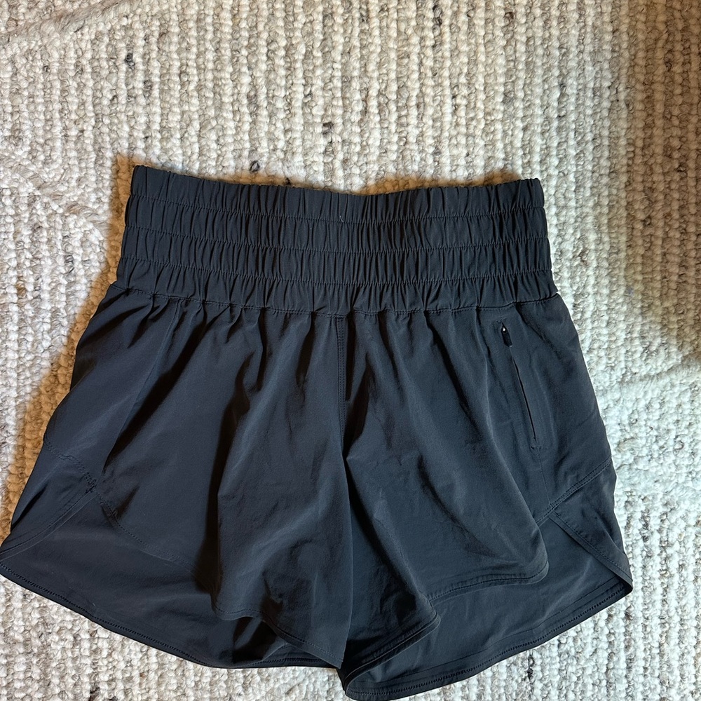 Outdoor Voices Black High-Waisted Women's Shorts